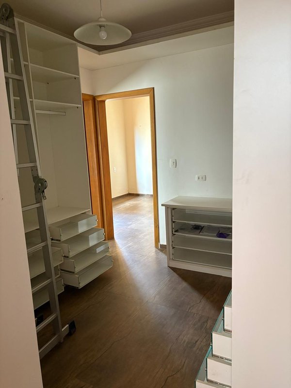 Casa térrea à venda, Condomínio Santa Adélia com 280m² 3 Dormitórios e vagas Rua Juriti Vargem Grande Paulista - 