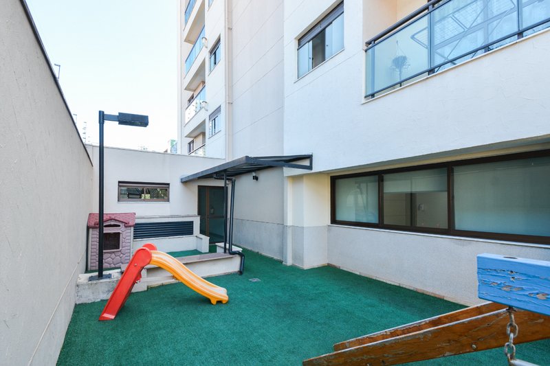 Apartamento 57m² no Tatuapé 2 suítes 1 vaga Rua Reboujo São Paulo - 