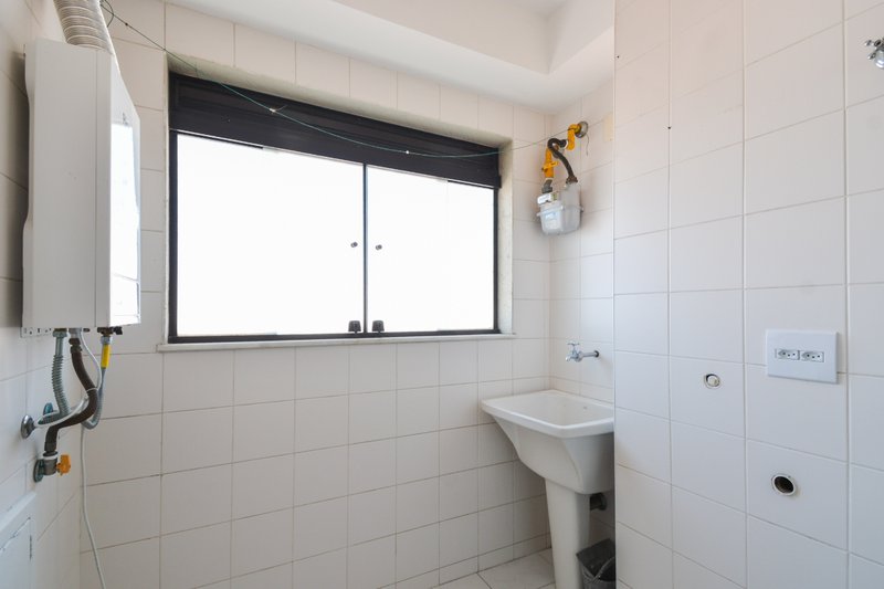 Apartamento 57m² no Tatuapé 2 suítes 1 vaga Rua Reboujo São Paulo - 