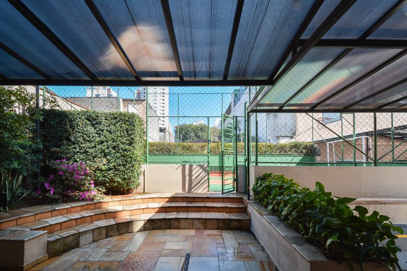 Apartamento 57m² no Tatuapé 2 suítes 1 vaga Rua Reboujo São Paulo - 