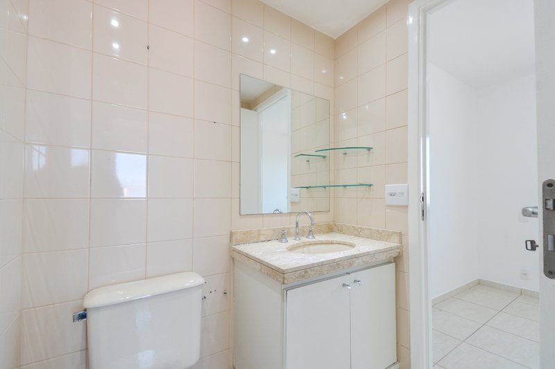 Apartamento 57m² no Tatuapé 2 suítes 1 vaga Rua Reboujo São Paulo - 