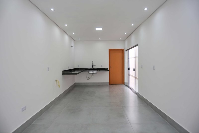 Casa à venda, 125m - R$ 510.000 - 3 Dorm. 1 Suite - Central Parque - Sorocaba SP Rua Major João Mendes Sorocaba - 