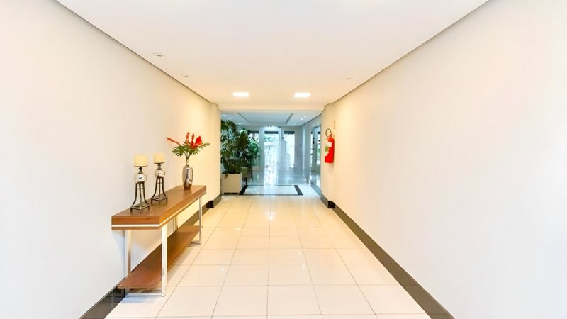 R$ 590.000 - EXCELENTE GARDEN NA ENCOL - 1 DORM - SUÍTE - 81M2 - 2 VAGAS Rua Jaraguá Porto Alegre - 