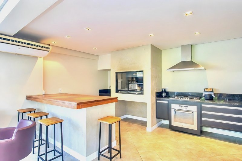 R$ 590.000 - EXCELENTE GARDEN NA ENCOL - 1 DORM - SUÍTE - 81M2 - 2 VAGAS Rua Jaraguá Porto Alegre - 