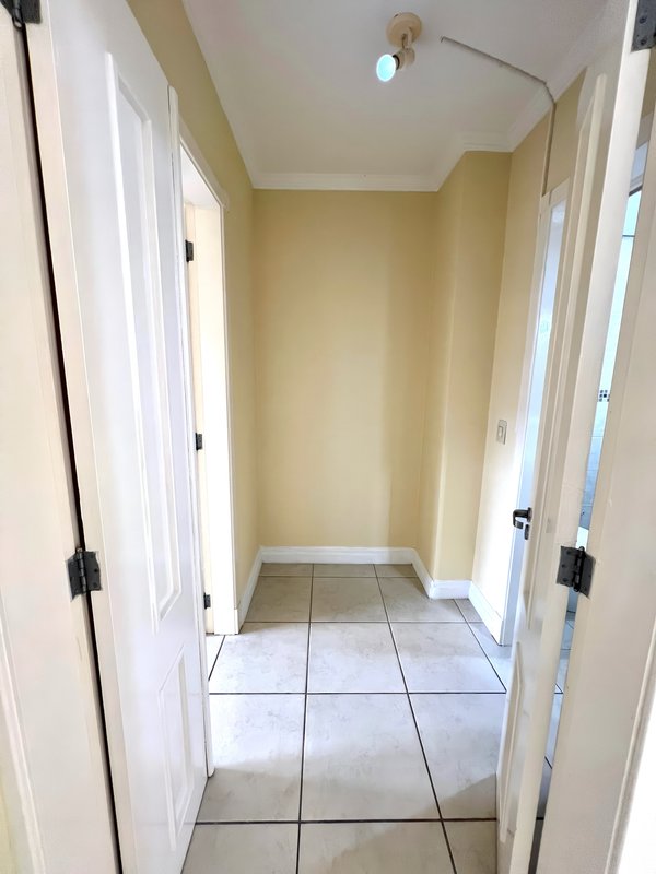 R$ 590.000 - EXCELENTE GARDEN NA ENCOL - 1 DORM - SUÍTE - 81M2 - 2 VAGAS Rua Jaraguá Porto Alegre - 