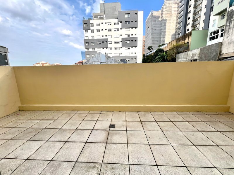R$ 590.000 - EXCELENTE GARDEN NA ENCOL - 1 DORM - SUÍTE - 81M2 - 2 VAGAS Rua Jaraguá Porto Alegre - 