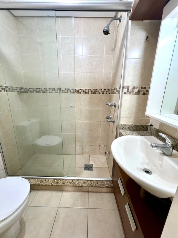 R$ 590.000 - EXCELENTE GARDEN NA ENCOL - 1 DORM - SUÍTE - 81M2 - 2 VAGAS Rua Jaraguá Porto Alegre - 