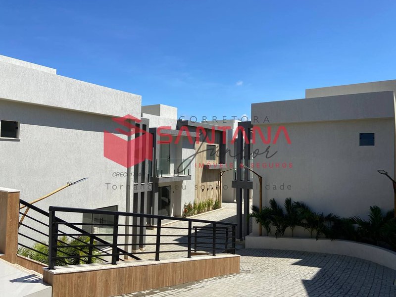 Casa em condomínio 4/4, sendo 1 suíte, para venda em Lauro de Freitas Rua Walter da Silva Maia Lauro de Freitas - 