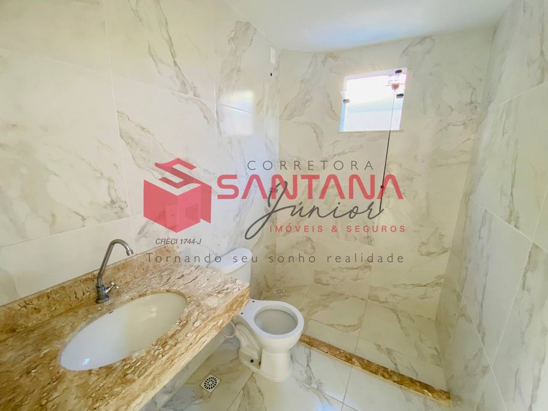 Casa em condomínio 4/4, sendo 1 suíte, para venda em Lauro de Freitas Rua Walter da Silva Maia Lauro de Freitas - 