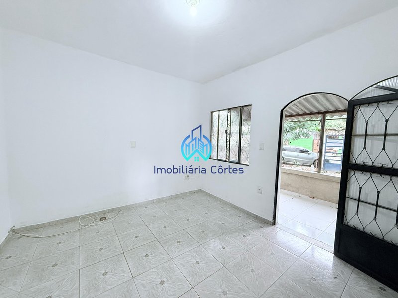 Oportunidade Única! Casa com Grande Terreno e Vista para o Verde Rua Augusto Júnior Guapimirim - 