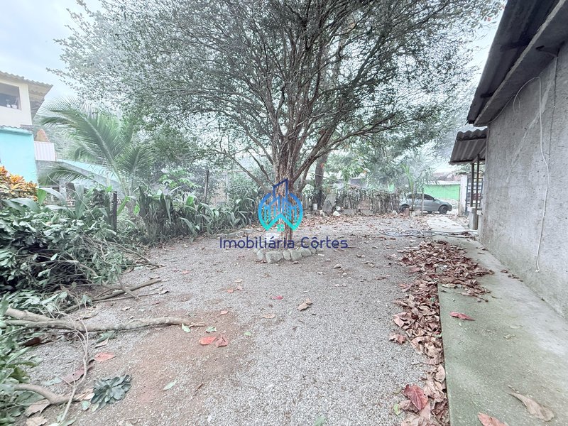 Oportunidade Única! Casa com Grande Terreno e Vista para o Verde Rua Augusto Júnior Guapimirim - 