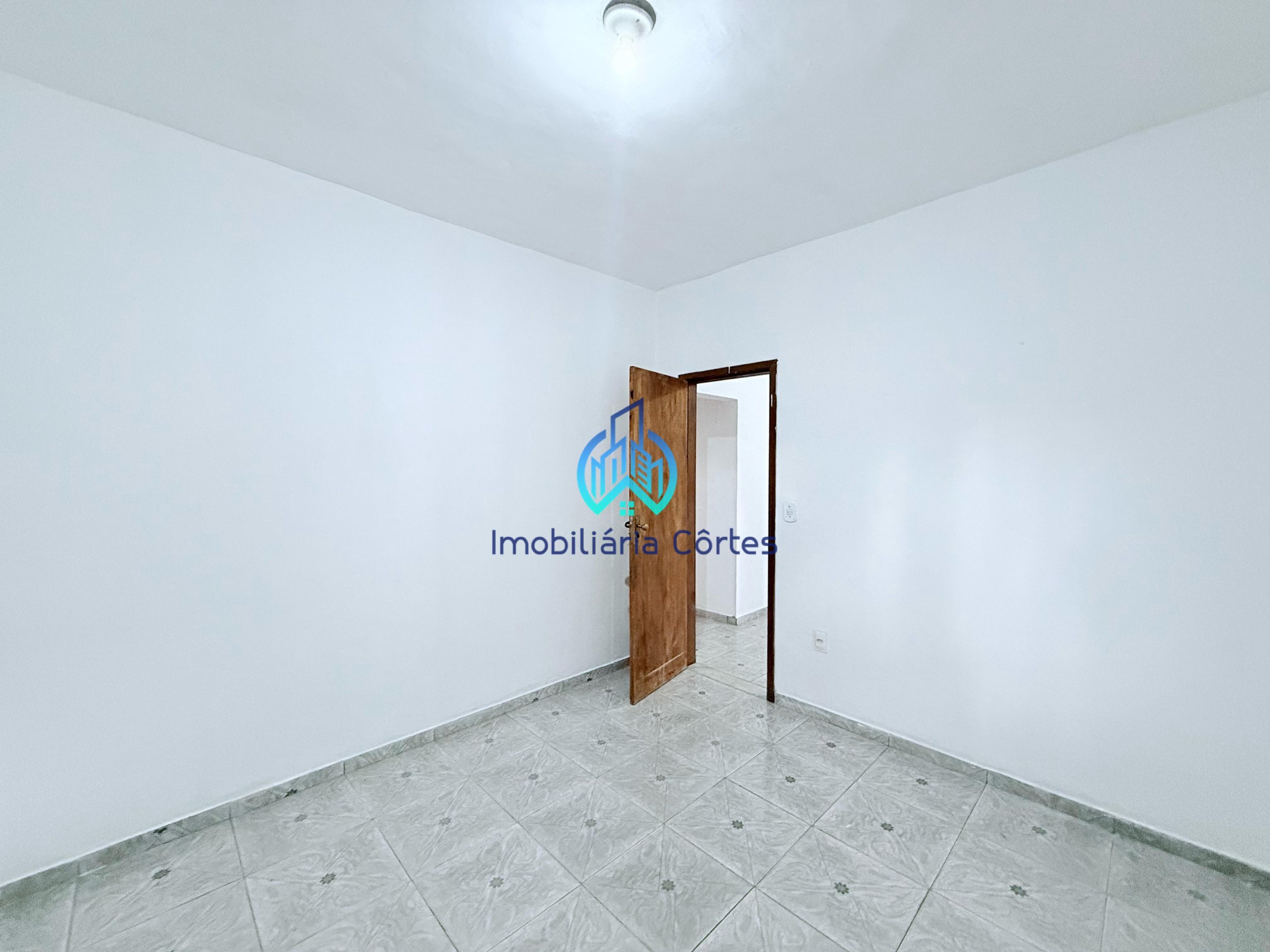 Casa à venda com 3 quartos, 90m² - Foto 15