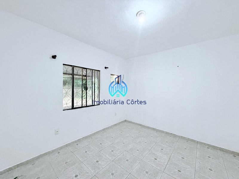 Oportunidade Única! Casa com Grande Terreno e Vista para o Verde Rua Augusto Júnior Guapimirim - 