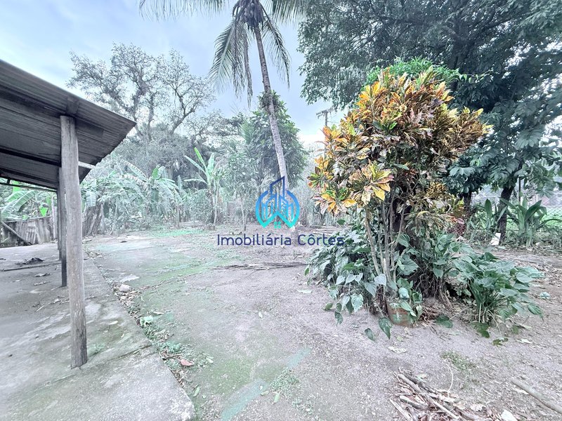 Oportunidade Única! Casa com Grande Terreno e Vista para o Verde Rua Augusto Júnior Guapimirim - 