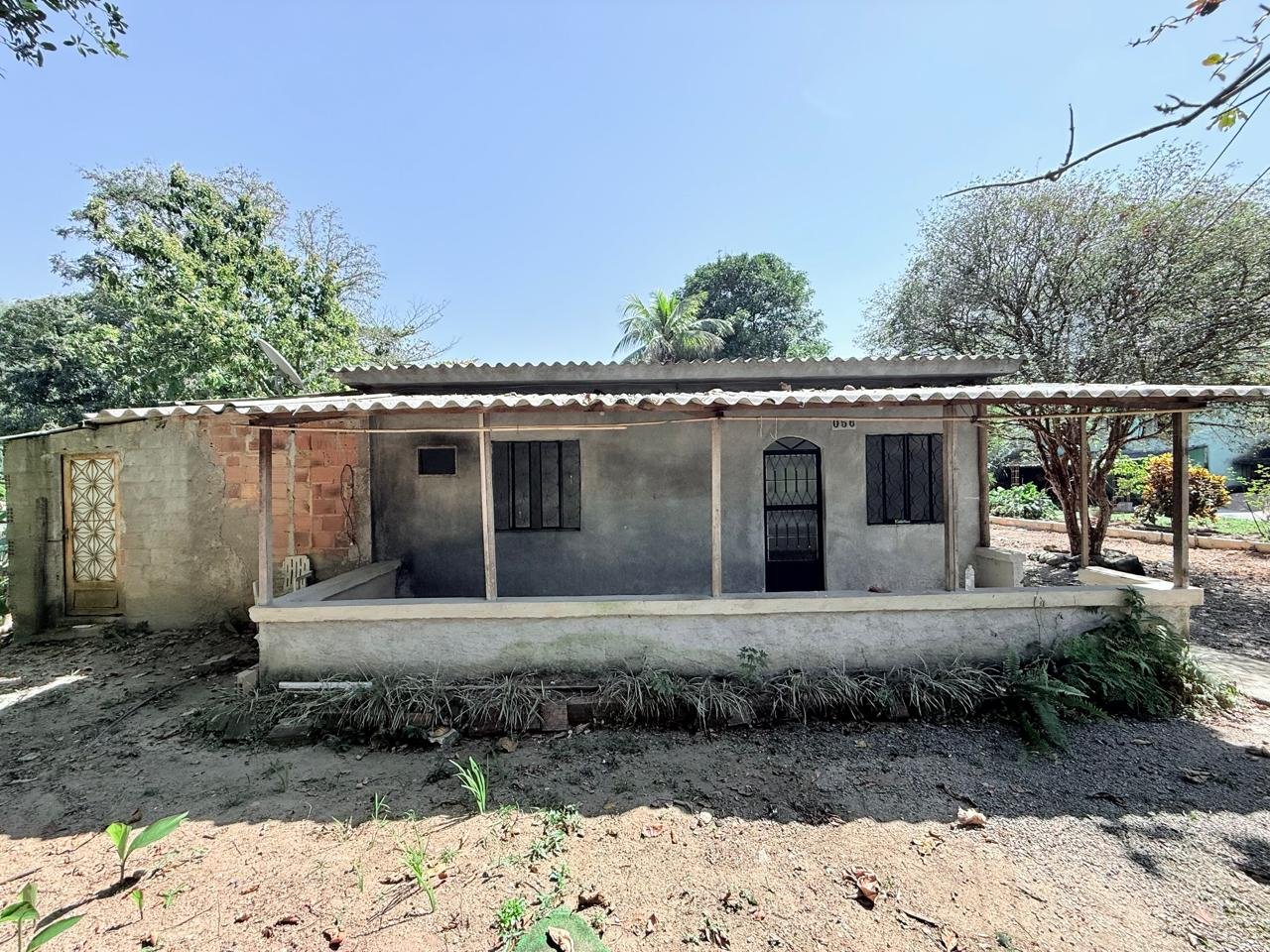 Casa à venda com 3 quartos, 90m² - Foto 3