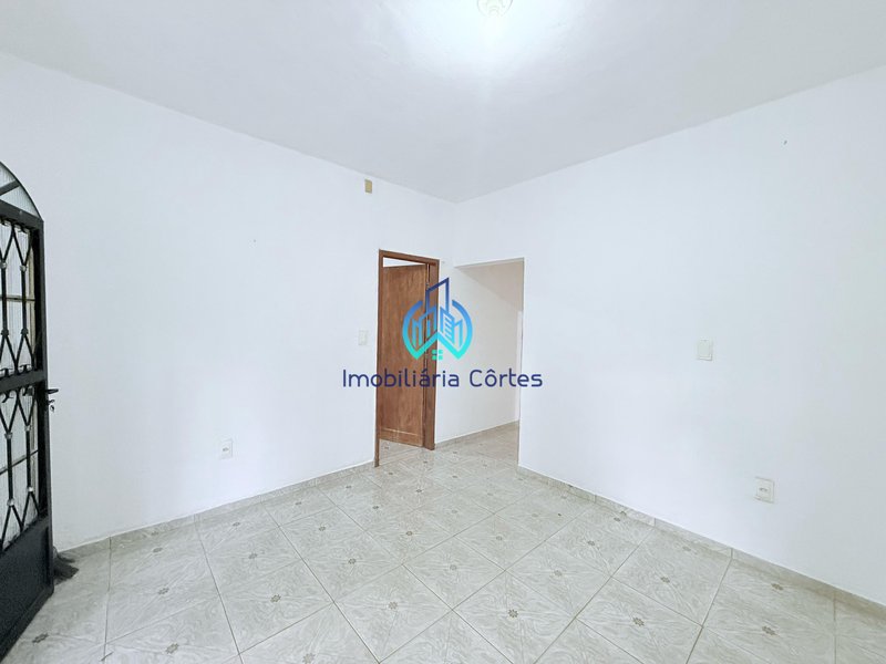 Oportunidade Única! Casa com Grande Terreno e Vista para o Verde Rua Augusto Júnior Guapimirim - 