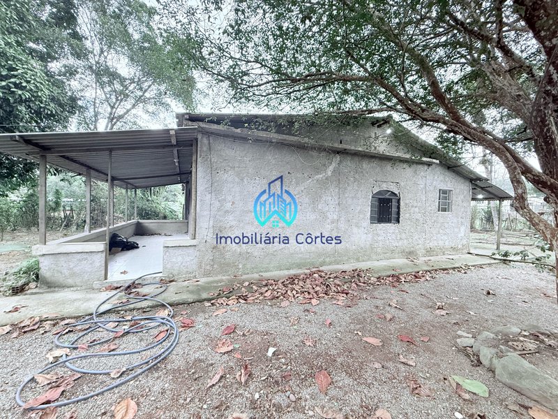 Oportunidade Única! Casa com Grande Terreno e Vista para o Verde Rua Augusto Júnior Guapimirim - 