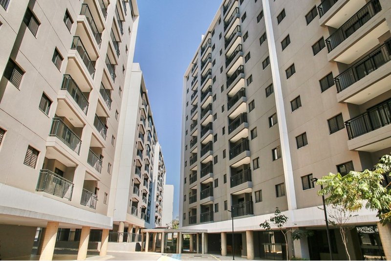 Apartamento Duplex à Venda, 102m - R$ 1.100.000 - 3 Dorm. 1 Suite - Votorantim - SP Avenida Santos Dumont Votorantim - 