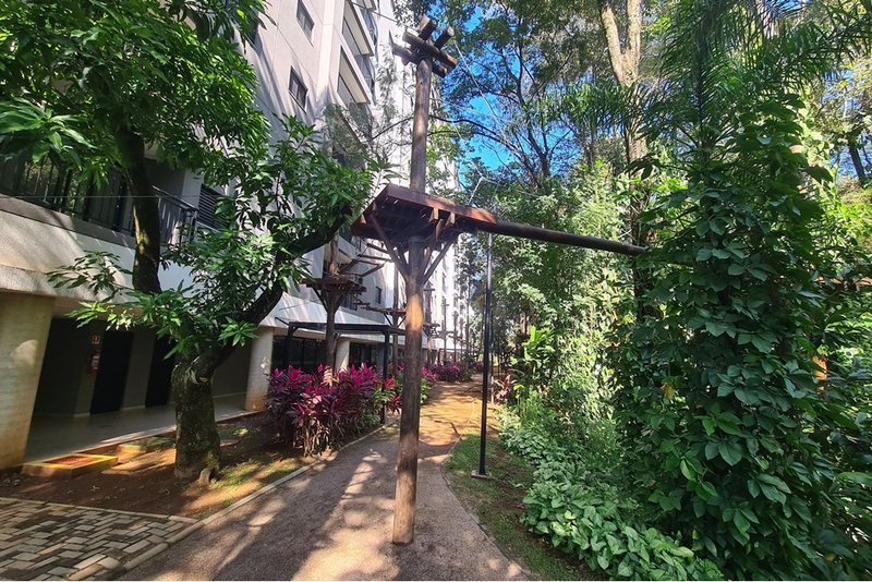 Apartamento Duplex à Venda, 102m - R$ 1.100.000 - 3 Dorm. 1 Suite - Votorantim - SP Avenida Santos Dumont Votorantim - 