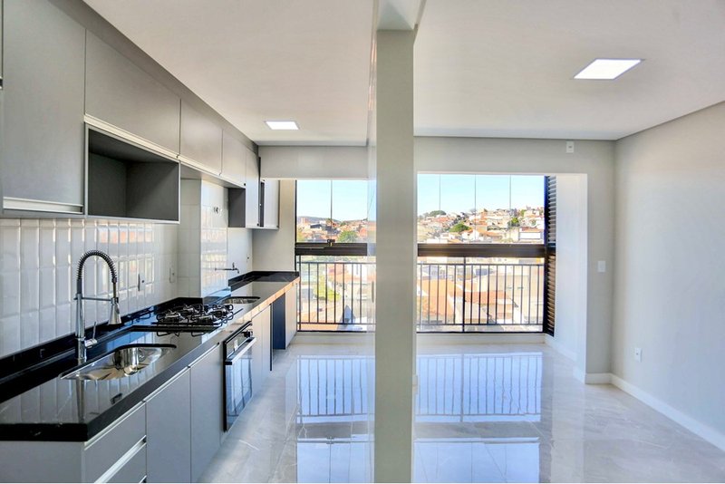 Apartamento Duplex à Venda, 102m - R$ 1.100.000 - 3 Dorm. 1 Suite - Votorantim - SP Avenida Santos Dumont Votorantim - 