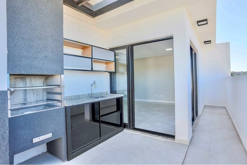 Apartamento Duplex à Venda, 102m - R$ 1.100.000 - 3 Dorm. 1 Suite - Votorantim - SP Avenida Santos Dumont Votorantim - 