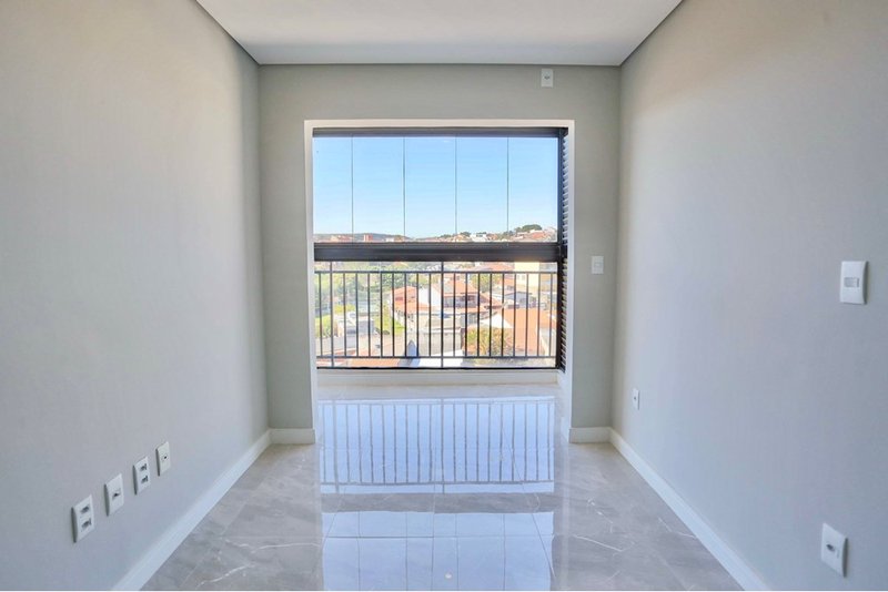 Apartamento Duplex à Venda, 102m - R$ 1.100.000 - 3 Dorm. 1 Suite - Votorantim - SP Avenida Santos Dumont Votorantim - 
