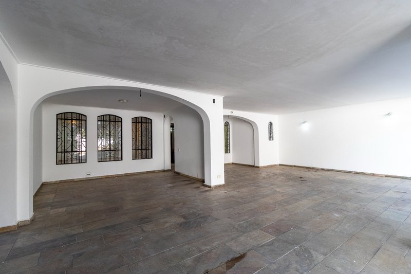 Casa no condomínio Condomínio Arcobaleno 390m² 5 dorms sendo 3 suítes 4 vagas Rua Amaro Alves Alvim São Paulo - 
