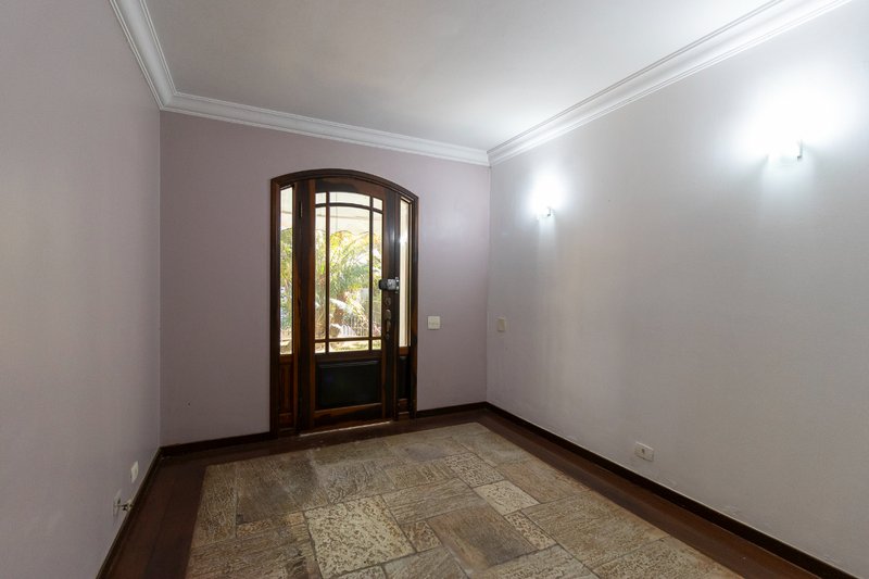 Casa no condomínio Condomínio Arcobaleno 390m² 5 dorms sendo 3 suítes 4 vagas Rua Amaro Alves Alvim São Paulo - 