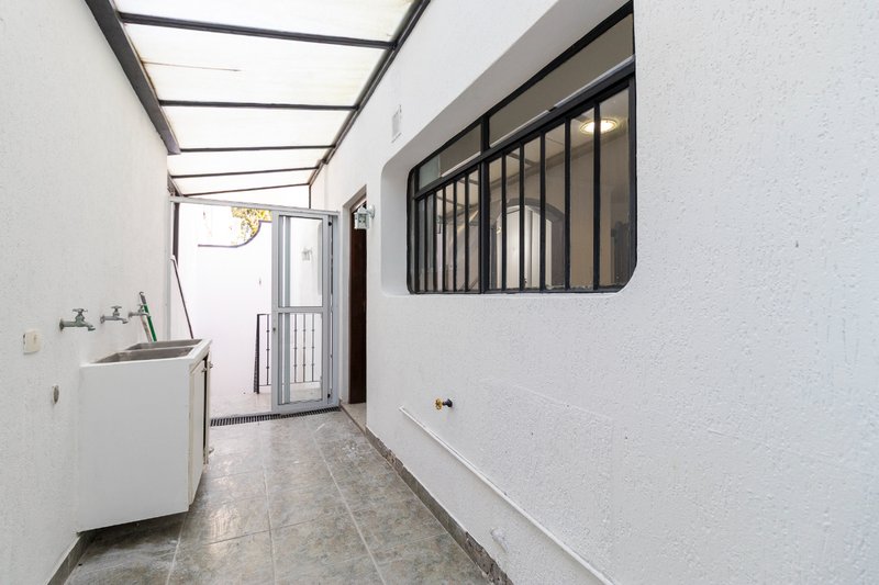Casa no condomínio Condomínio Arcobaleno 390m² 5 dorms sendo 3 suítes 4 vagas Rua Amaro Alves Alvim São Paulo - 