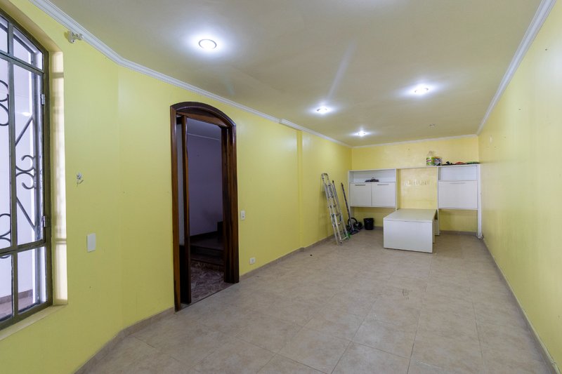Casa no condomínio Condomínio Arcobaleno 390m² 5 dorms sendo 3 suítes 4 vagas Rua Amaro Alves Alvim São Paulo - 