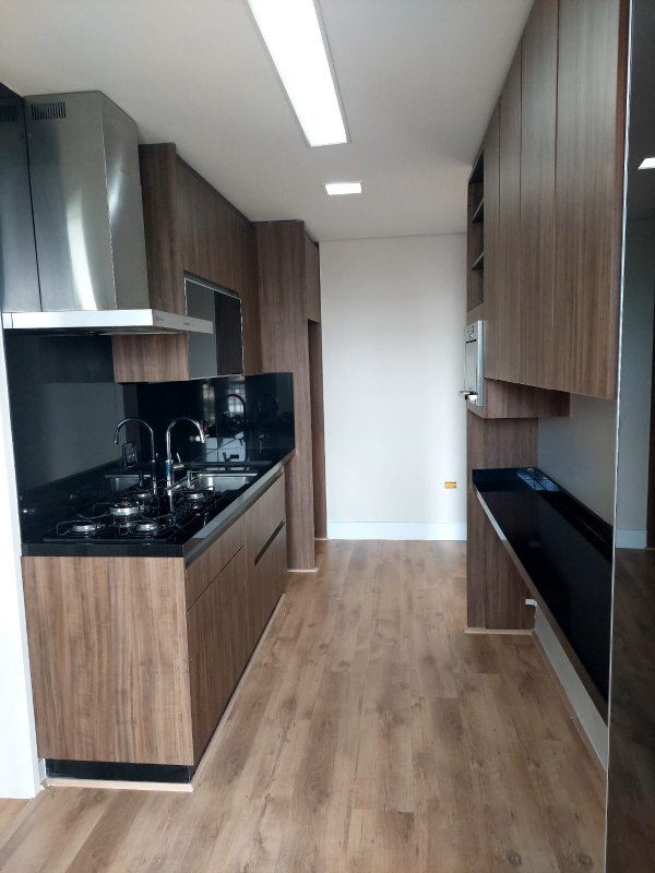 Apartamento 3 dorm à venda em condomínio clube Rua Werner Goldberg Barueri - 