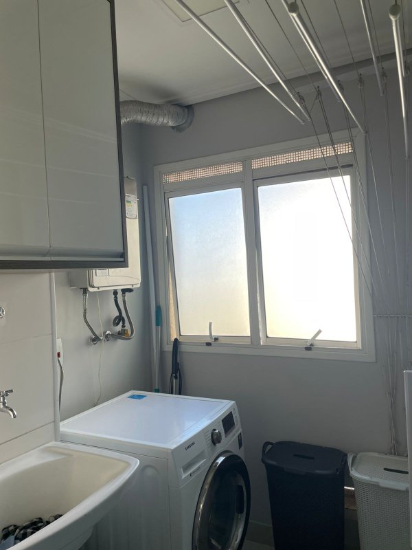 Apartamento 3 dorm à venda em condomínio clube Rua Werner Goldberg Barueri - 