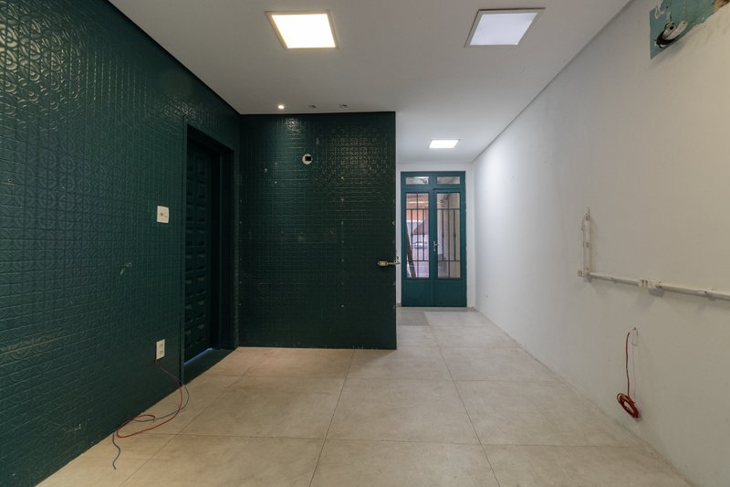 Casa em Moema com 190m² 3 dorms sendo 1 suíte 1 vaga Alameda Jauaperi São Paulo - 