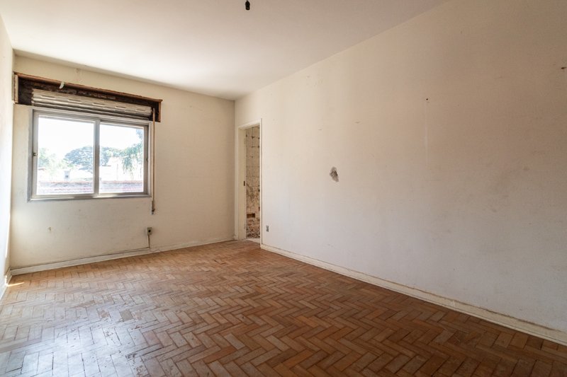 Casa em Moema com 190m² 3 dorms sendo 1 suíte 1 vaga Alameda Jauaperi São Paulo - 