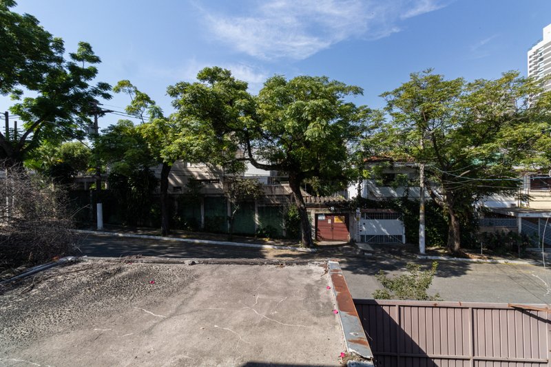 Casa em Moema com 190m² 3 dorms sendo 1 suíte 1 vaga Alameda Jauaperi São Paulo - 