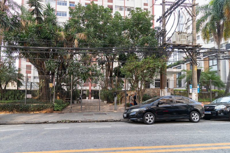 Apartamento 92m² na Vila Nova Conceição 3 dorm 1 vaga Rua Doutor Eduardo de Souza Aranha São Paulo - 