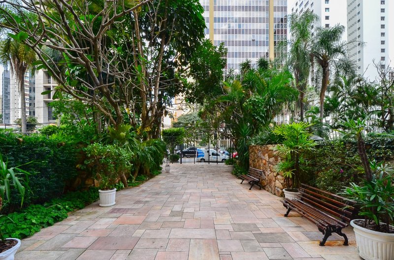 Apartamento 92m² na Vila Nova Conceição 3 dorm 1 vaga Rua Doutor Eduardo de Souza Aranha São Paulo - 