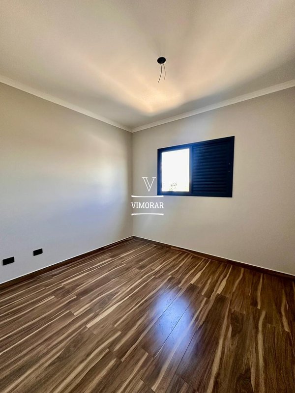 Sobrado 3 dormitórios sendo 1 suíte + área gourmet  Guarulhos - 