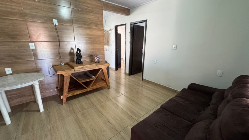 Casa Mobiliada à Venda – Balneário Rincão (Zona Sul) Rua Pedro Luiz Fernandes (Rua 61) - - 
