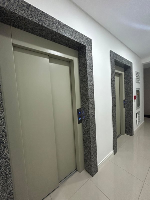 APARTAMENTO COM 1 SUÍTE MAIS 1 DORMITÓRIO EM ITAPEMA  Itapema - 
