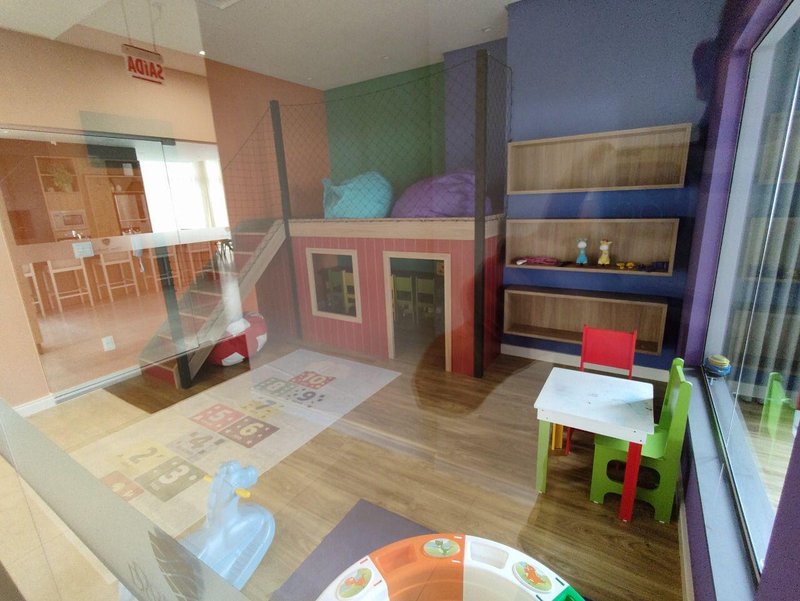 APARTAMENTO COM 1 SUÍTE MAIS 1 DORMITÓRIO EM ITAPEMA  Itapema - 