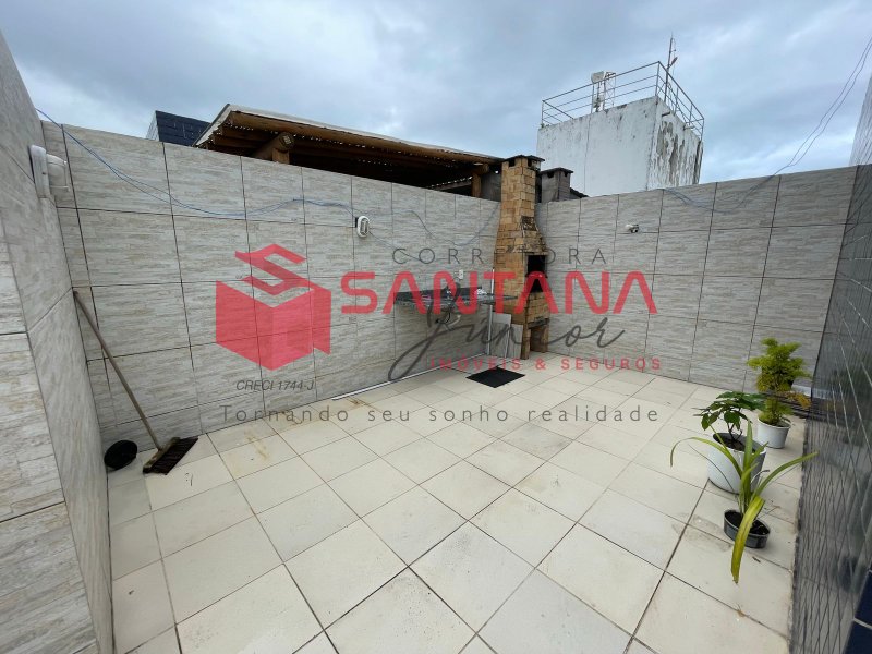 Apartamento Cobertura Semimobiliado com 3/4, sendo 1 Suíte – Lauro de Freitas Rua Doutor Gerino de Souza Filho Lauro de Freitas - 