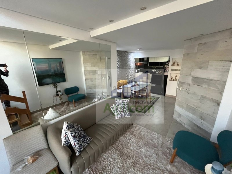 COBERTURA DUPLEX PARA LOCAÇÃO NO BROOKLIN COM 2 DORMITÓRIOS E 3 VAGAS DE GARAGEM Avenida Padre Antônio José dos Santos São Paulo - 