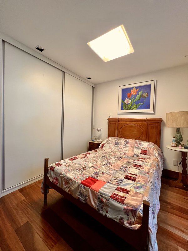 Cobertura duplex com 2 suítes no Jardim Oceânico  Rio de Janeiro - 