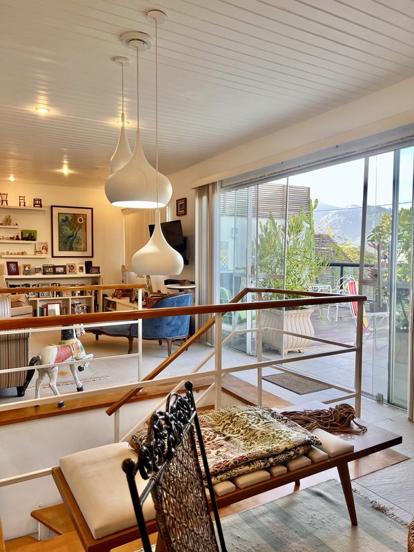 Cobertura duplex com 2 suítes no Jardim Oceânico  Rio de Janeiro - 
