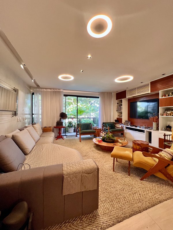 Cobertura duplex com 2 suítes no Jardim Oceânico  Rio de Janeiro - 
