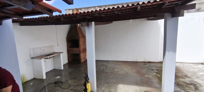 Casa Térrea com 3 Dormitórios e Churrasqueira no Caputera  Caraguatatuba - 