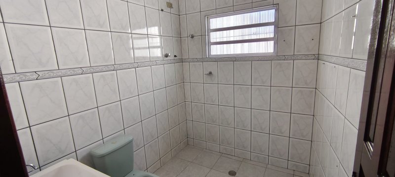Casa Térrea com 3 Dormitórios e Churrasqueira no Caputera  Caraguatatuba - 