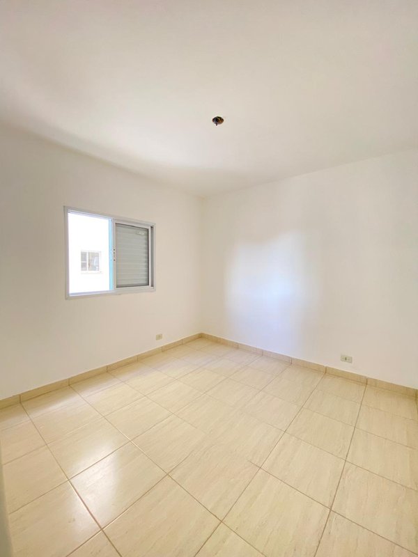 Oportunidade no Cidade Jardim – 2 Dormitórios, Varanda e Lazer Completo  Caraguatatuba - 