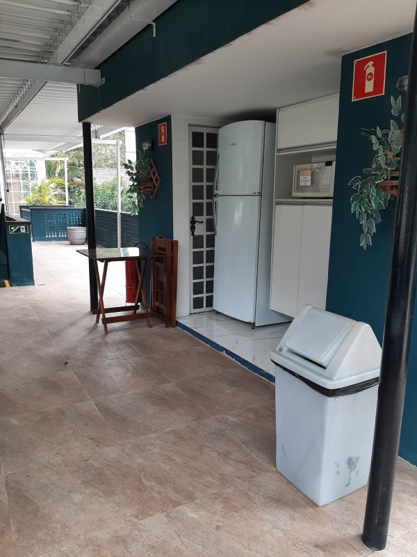 VENDE-SE EXCELENTE IMÓVEL COMERCIAL – 185m2 – ROOF TOP Rua Oscar Freire São Paulo - 